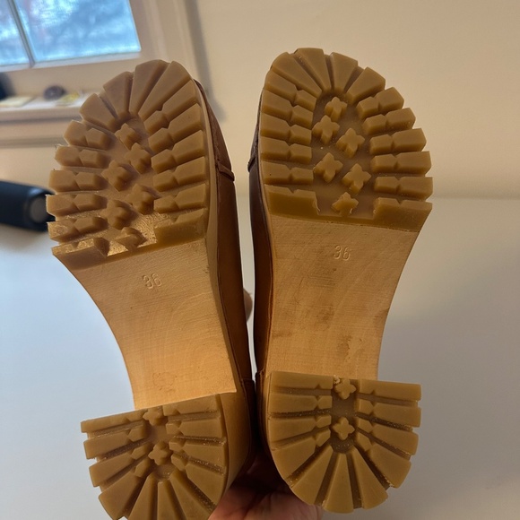 Swedish Hasbeens Stitchy Boots in Light Brown | Size 36 - Picture 9 of 11